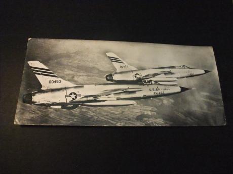 De Republic F-105 Thunderchief supersonisch jachtvliegtuig - bommenwerper ( ingezet tijdens de Vietnamoorlog door de VS )
